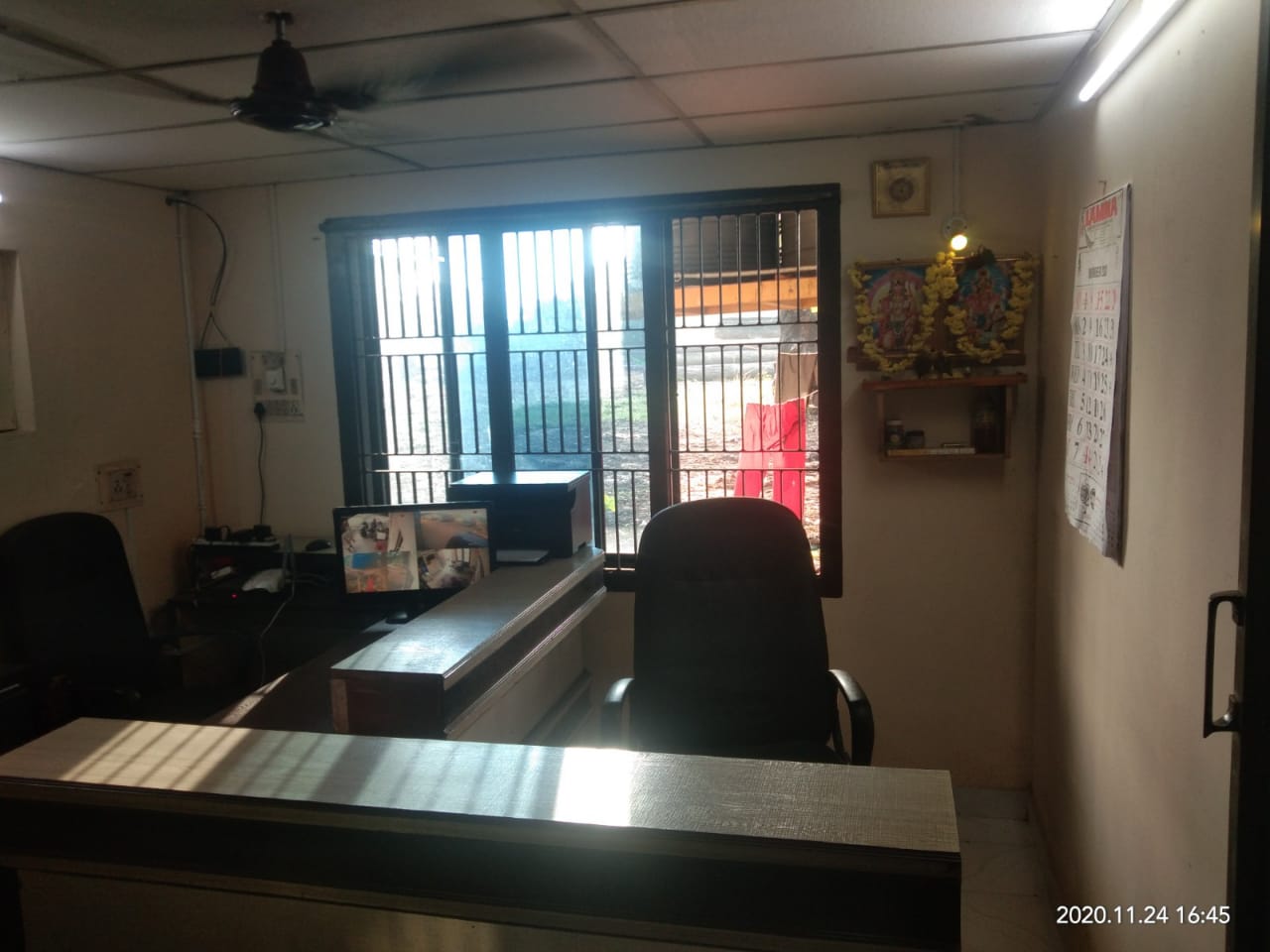 Commission Agent desk